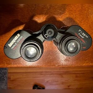 Binoculars: Winfield triple tested coated field 7 x 35mm field8 140m at 1000m